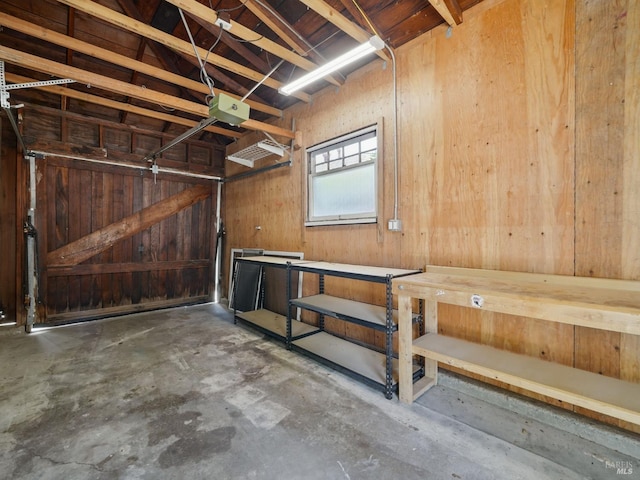 9 Park St, San Rafael, CA 94901 - view of garage