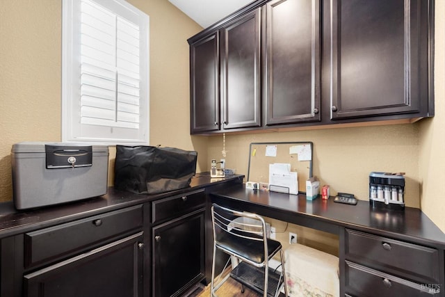 2234 Pullen Ln, Fairfield, CA 94533 - view of home office