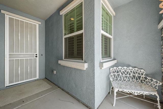 2234 Pullen Ln, Fairfield, CA 94533 - entrance to property featuring stucco siding