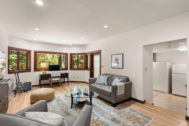 192 Carson Rd, Woodacre, CA 94973 - living area featuring a desk, recessed lighting, light wood-style flooring, and baseboards