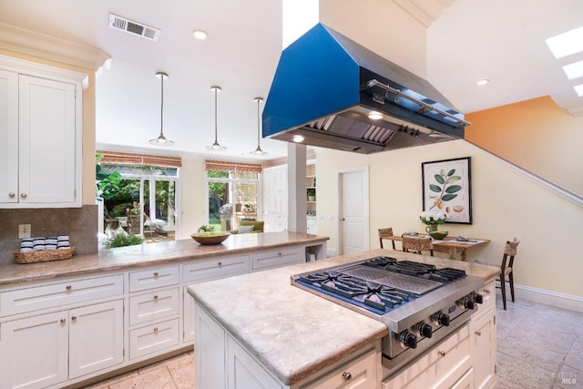 1330 Pine St, Saint Helena, CA 94574 - kitchen featuring stainless steel gas stovetop, range hood, white cabinets, and recessed lighting