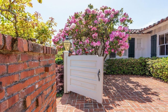 4 Cloud View Cir, Sausalito, CA 94965 - exterior view