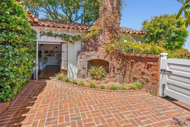4 Cloud View Cir, Sausalito, CA 94965 - doorway to property with a tile roof and a gate