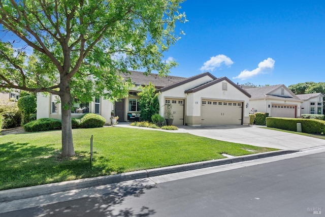 602 Summerset Dr, Rio Vista, CA 94571 - single story home with an attached garage, stucco siding, a front lawn, and concrete driveway