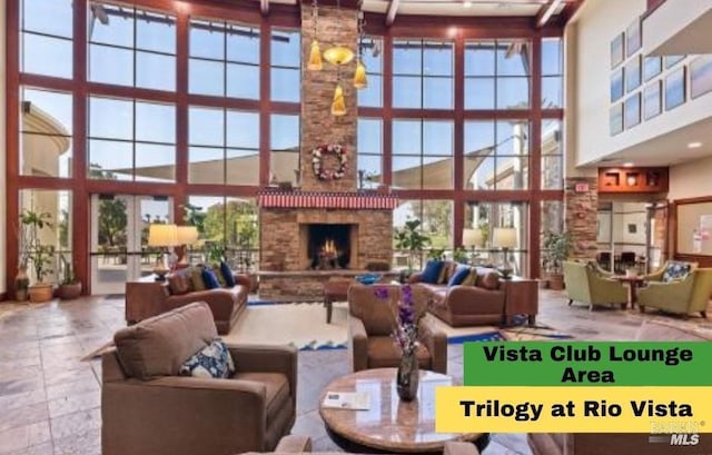 602 Summerset Dr, Rio Vista, CA 94571 - lobby with a high ceiling