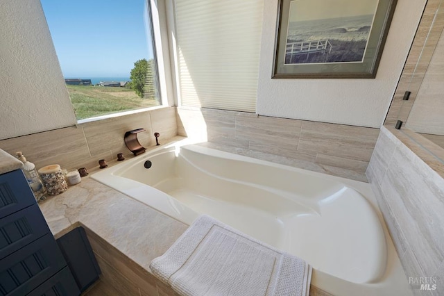 21199 Hummingbird Ct, Bodega Bay, CA 94923 - full bath featuring a garden tub and tiled shower