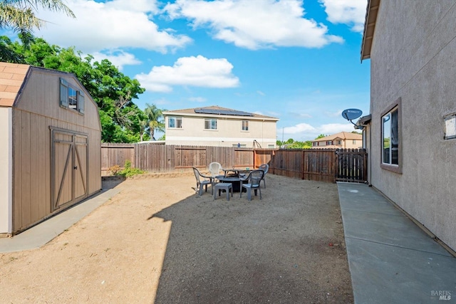420 Georgetown Pl, Dixon, CA 95620 - fenced backyard featuring a patio area