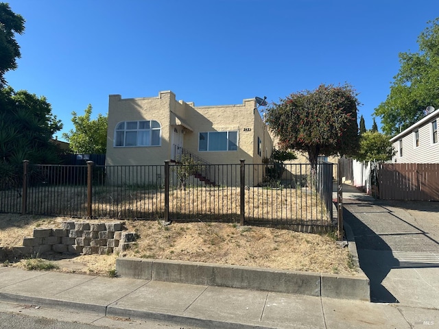 942 Benicia Rd, Vallejo, CA 94591 - view of front facade featuring stucco siding