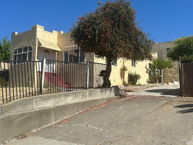 942 Benicia Rd, Vallejo, CA 94591 - view of front of home with stucco siding