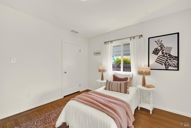 1645 Georgia St, Napa, CA 94559 - bedroom with wood finished floors and baseboards