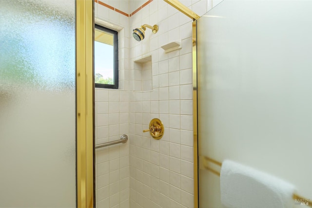 522 Blackstone Dr, San Rafael, CA 94903 - full bathroom with a stall shower