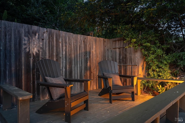 522 Blackstone Dr, San Rafael, CA 94903 - view of wooden deck