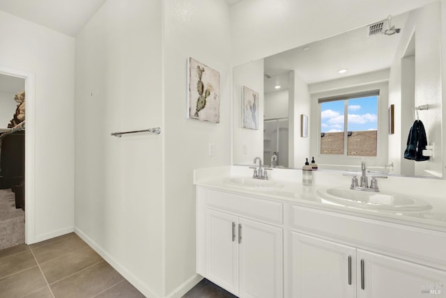 544 Oakham Dr, Vacaville, CA 95687 - full bath with double vanity and tile patterned flooring