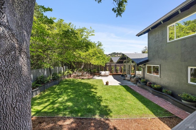 2647 Heatherstone Dr, San Rafael, CA 94903 - view of yard with a patio and an outdoor living space