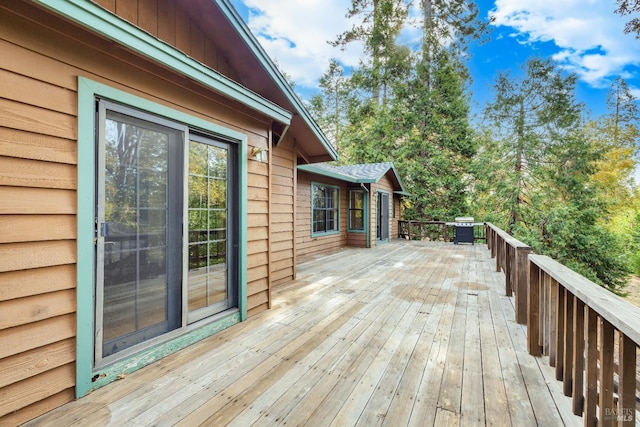 19828 Greenview Dr, Twain Harte, CA 95383 - wooden deck featuring grilling area