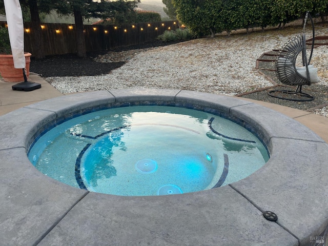 1745 Durbin Ln, Fairfield, CA 94534 - view of pool featuring a pool and an in-ground hot tub