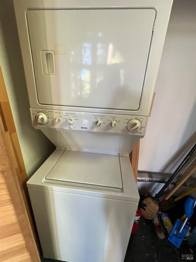 35905 Hauser Bridge Rd # J, Cazadero, CA 95421 - laundry area with stacked washing machine and dryer