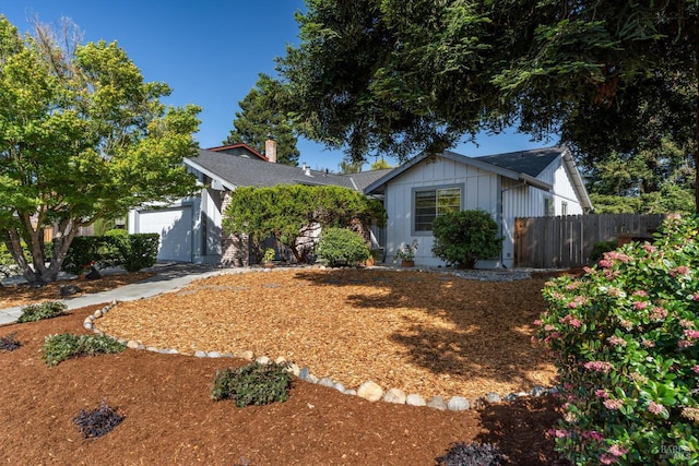 2010 Caulfield Ln, Petaluma, CA 94954 - single story home with a garage and board and batten siding