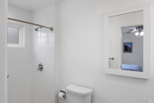 3524 Cascade St, Napa, CA 94558 - full bathroom with a tile shower, toilet, and a ceiling fan