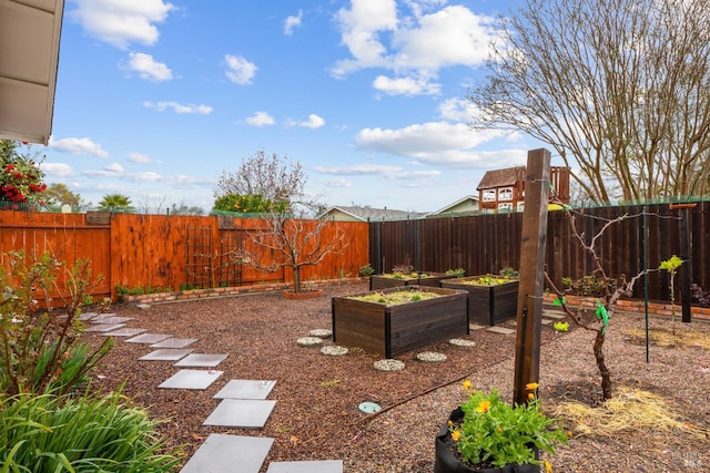 3524 Cascade St, Napa, CA 94558 - fenced backyard featuring a vegetable garden