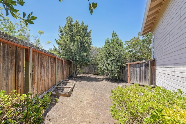 2752 Hillview Dr, Fairfield, CA 94534 - view of fenced backyard