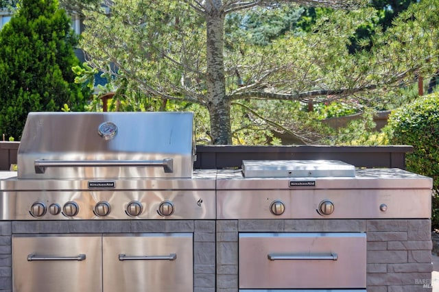 90 Oak Shade Ln, Novato, CA 94945 - view of patio with a grill