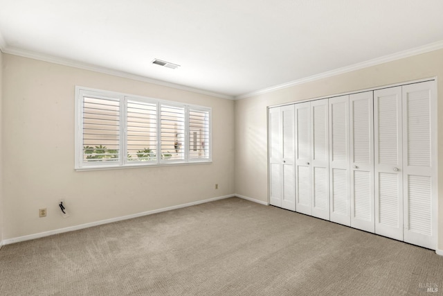 334 Twin Lakes Dr, Santa Rosa, CA 95409 - unfurnished bedroom with carpet flooring, ornamental molding, baseboards, and a closet