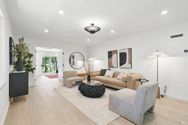 21 Sheridan Ct, Mill Valley, CA 94941 - living room with baseboards, recessed lighting, and light wood-style floors