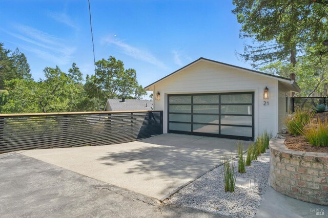 21 Sheridan Ct, Mill Valley, CA 94941 - view of detached garage