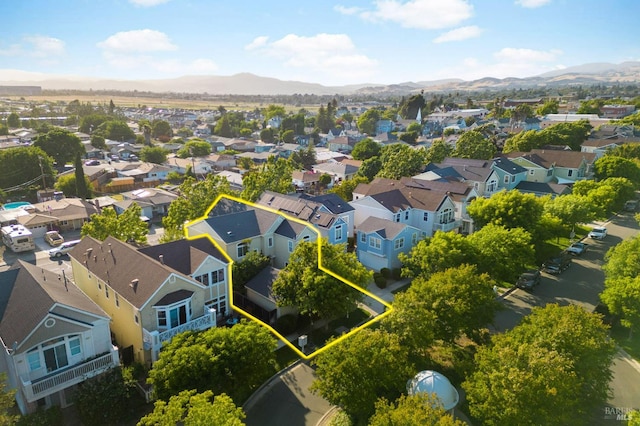 1142 Kellogg St, Suisun City, CA 94585 - aerial view of residential area featuring mountains and property boundaries highlighted