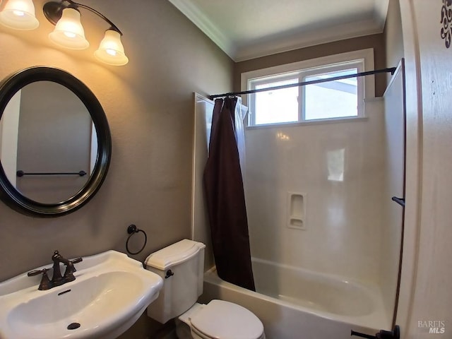 2743 Overlook Dr, Vallejo, CA 94591 - bathroom featuring a sink, crown molding, toilet, and shower / bath combo