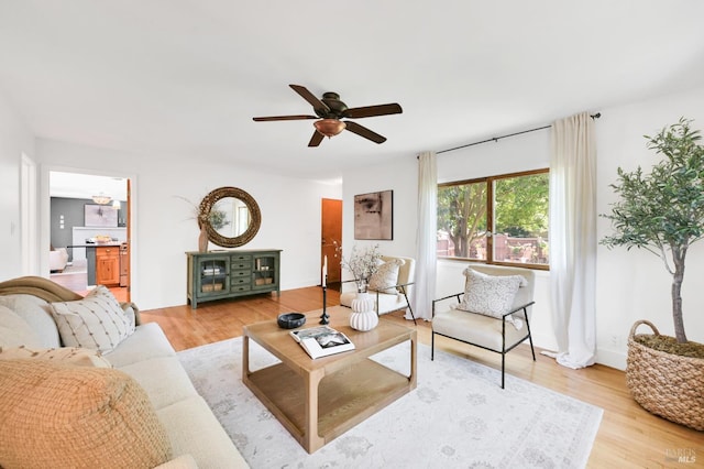 480 Via Del Plano, Novato, CA 94949 - living area with a ceiling fan and light wood finished floors