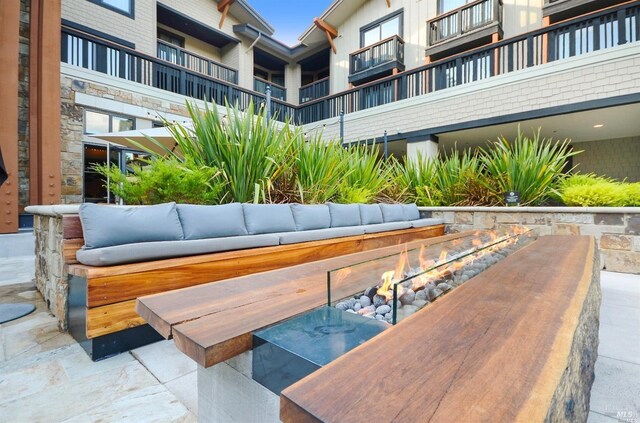 1314 Mckinstry St Unit 2008, Napa, CA 94559 - view of property's community featuring an outdoor hangout area