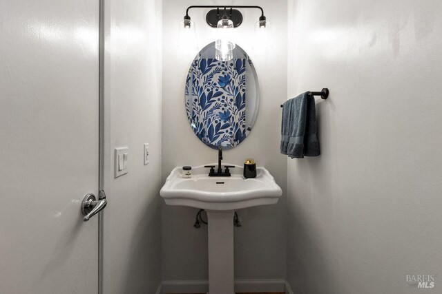 1800 London Dr, Benicia, CA 94510 - view of bathroom