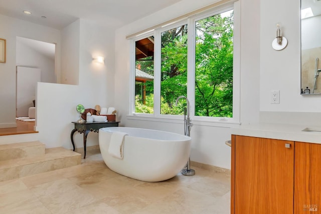 3 Wainwright Pl, Mill Valley, CA 94941 - full bath with a soaking tub and vanity