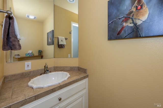 230 Clear Ridge Dr, Healdsburg, CA 95448 - bathroom with vanity