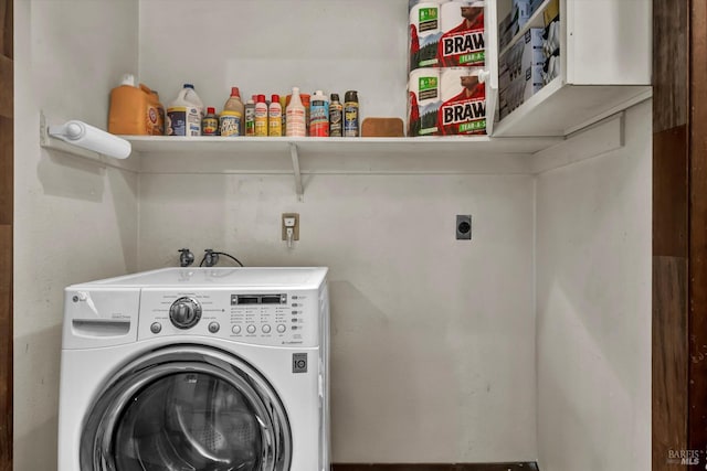 16545 Mountain View Dr, Cobb, CA 95426 - laundry room featuring washer / dryer