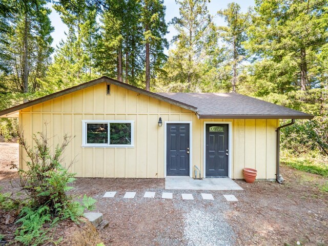 7701 Signal Ridge Rd, Philo, CA 95466 - view of front of home with a shingled roof