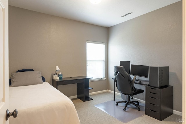 1238 Darling St, Napa, CA 94558 - carpeted bedroom featuring an office area and baseboards