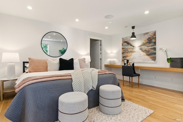 1572 Vista St, Oakland, CA 94602 - bedroom featuring light wood-type flooring, recessed lighting, and a desk