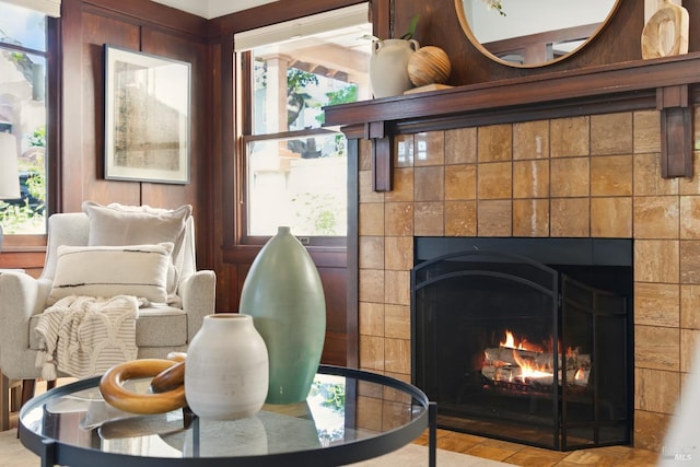 1572 Vista St, Oakland, CA 94602 - sitting room featuring a tile fireplace