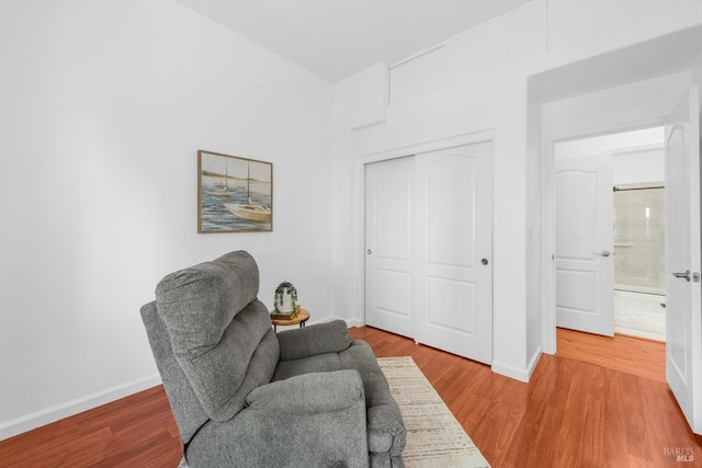 2832 Parkview Ter, Fairfield, CA 94534 - living area featuring baseboards and wood finished floors