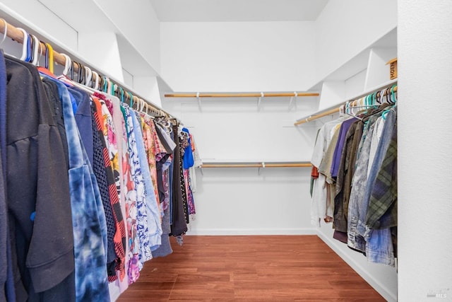 2832 Parkview Ter, Fairfield, CA 94534 - spacious closet featuring wood finished floors