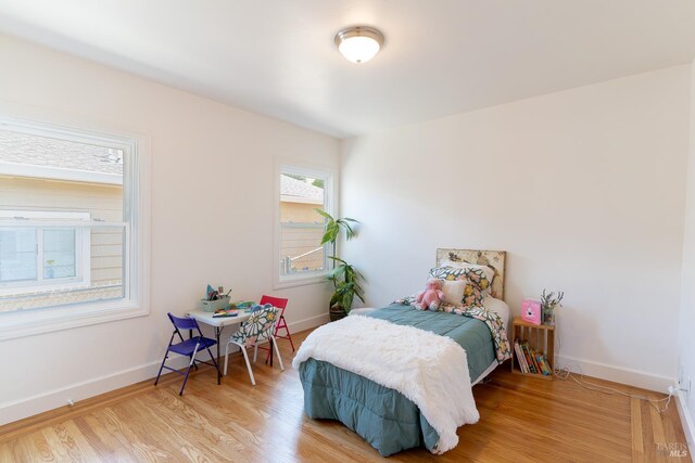 7 Fairview Ave, Vallejo, CA 94590 - bedroom featuring wood finished floors and baseboards