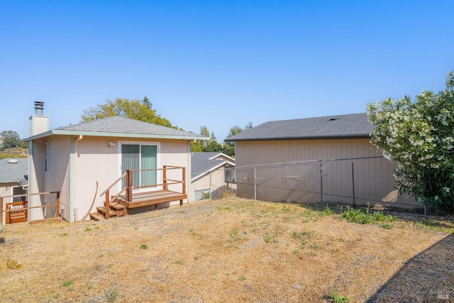 7 Fairview Ave, Vallejo, CA 94590 - back of house featuring a chimney