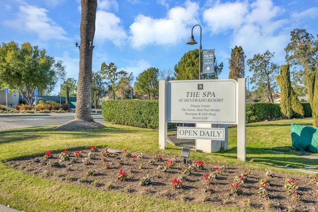 848 Acorn Way, Napa, CA 94558 - community / neighborhood sign with a yard