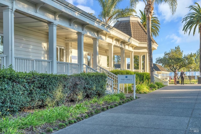 848 Acorn Way, Napa, CA 94558 - view of home's exterior with covered porch