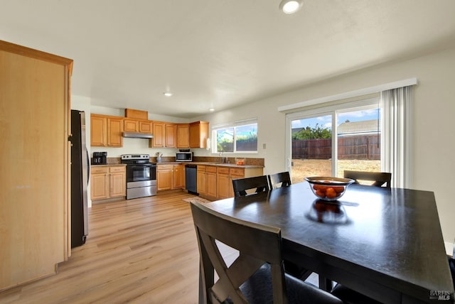 201 Pamela Ct, Vallejo, CA 94589 - dining space with light wood-style floors and recessed lighting