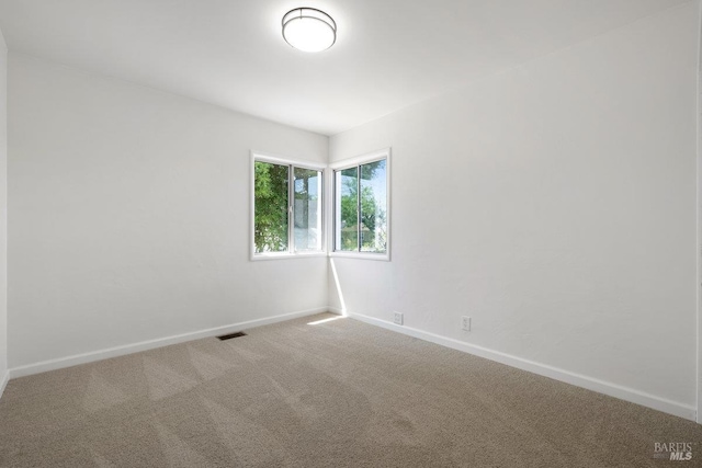 1408 Carl Ave, Vallejo, CA 94590 - carpeted spare room with baseboards