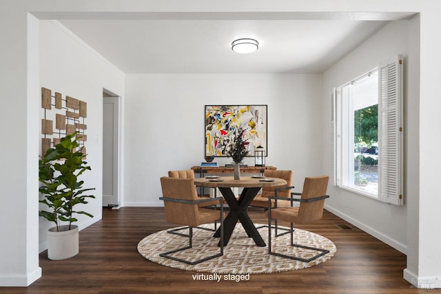 1408 Carl Ave, Vallejo, CA 94590 - dining space with wood finished floors and baseboards
